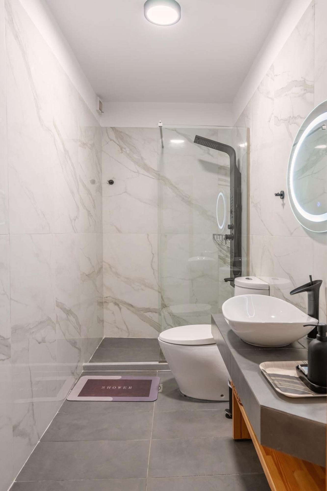 Ionis Seafront Suite Превеза Екстериор снимка